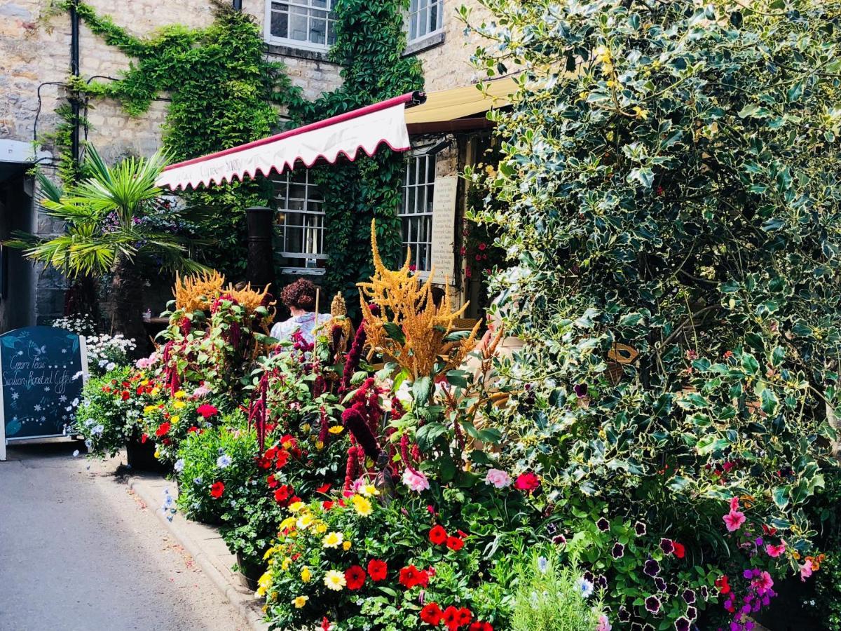 Porters Coffee Shop And B&B Helmsley Eksteriør bilde
